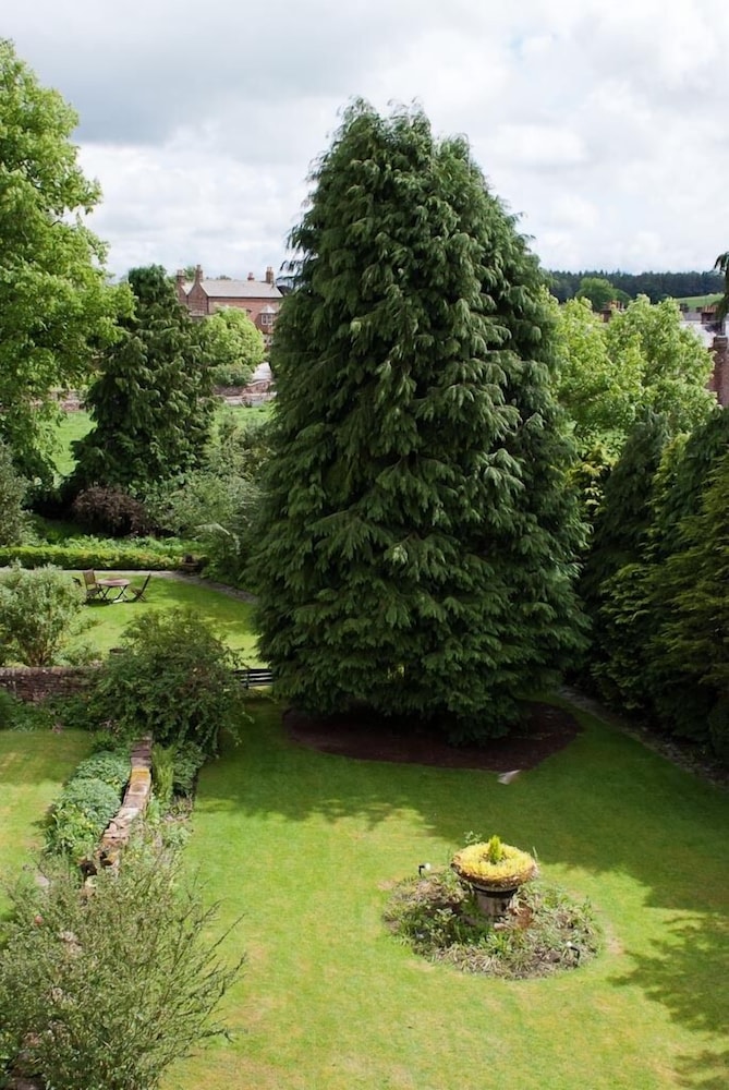 Edenhall Country House Hotel 38/50