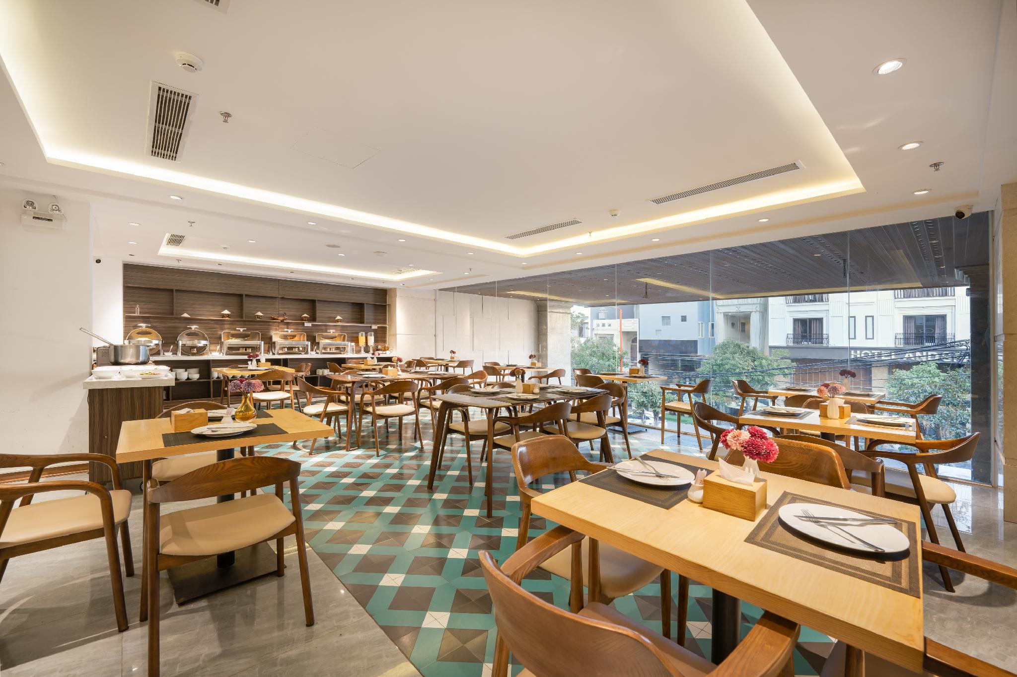 Señorita Boutique Hotel 24/26