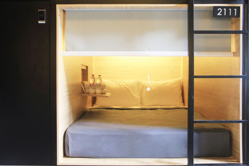My Studio Hotel Surabaya Hostel 4/18