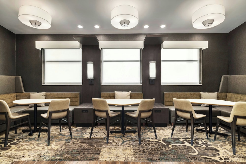 Residence Inn By Marriott Richmond Airport 26/36