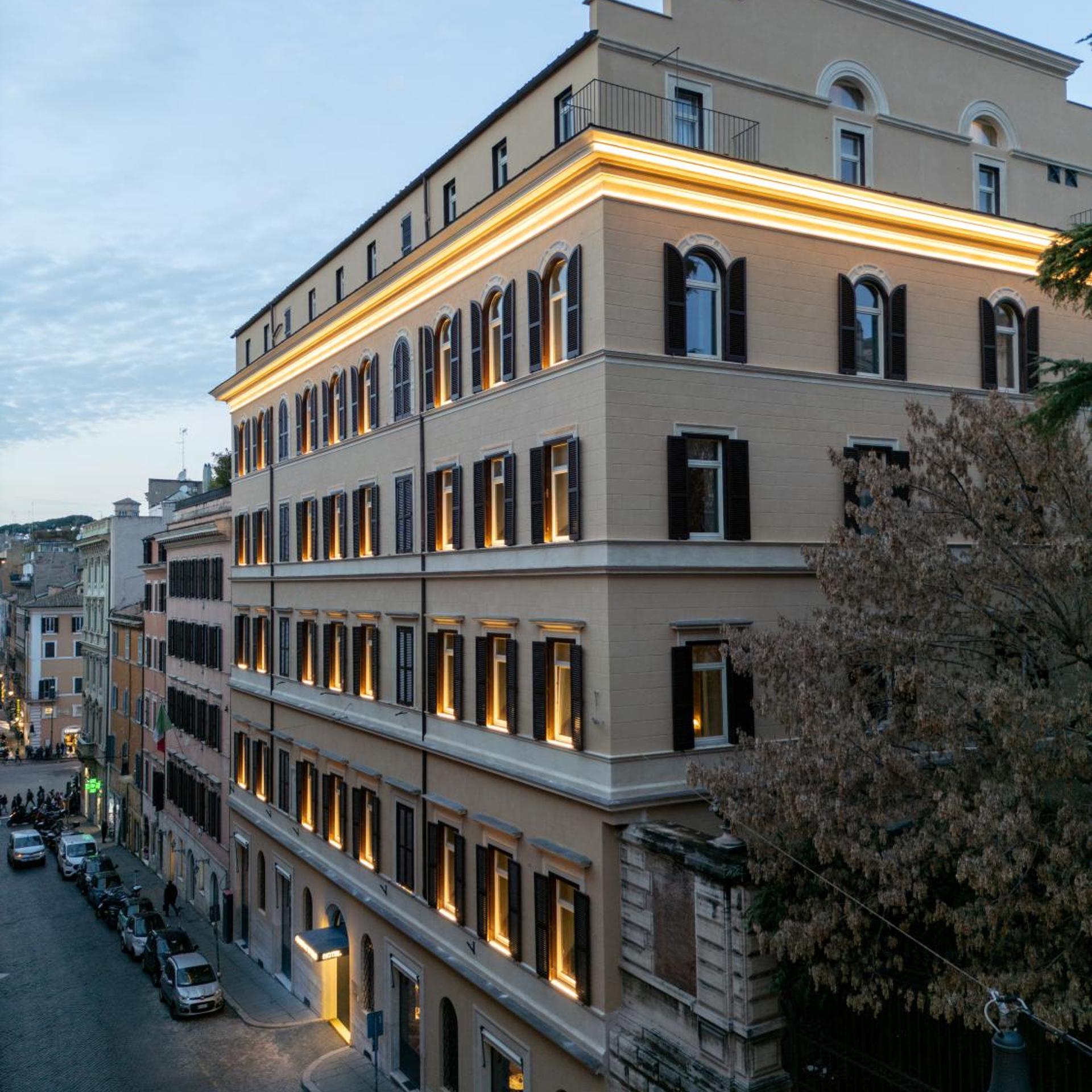 Hotiday Roma Trevi 2/50