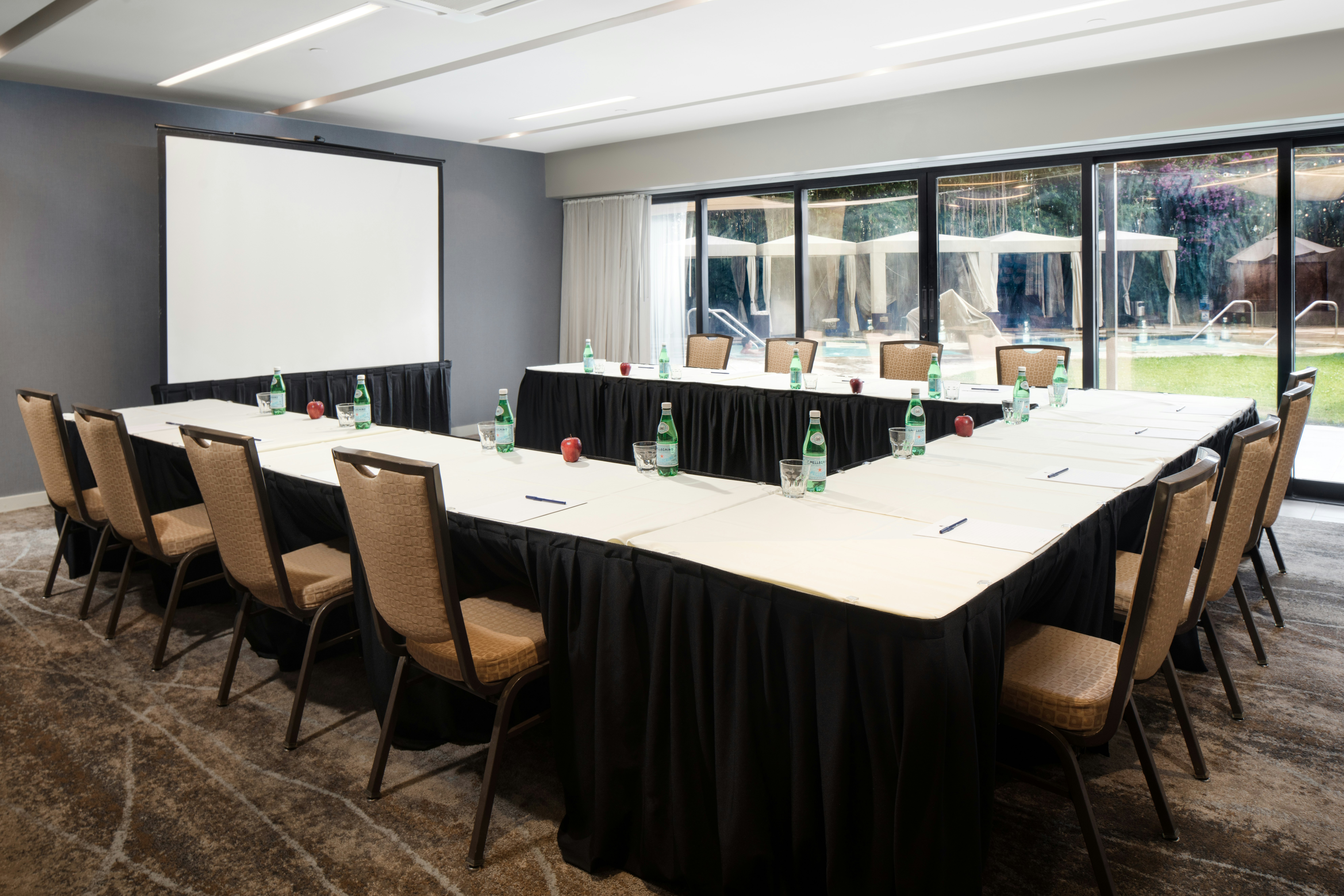 DoubleTree by Hilton Hotel Monrovia - Pasadena Area 35/45