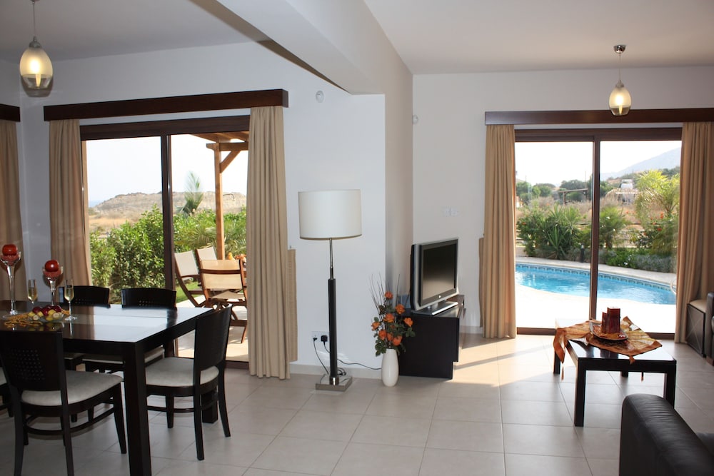 Vineland Holiday Villas 22/48