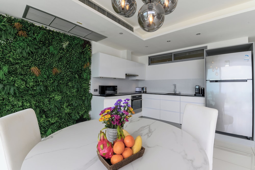 The View Phuket 9/77