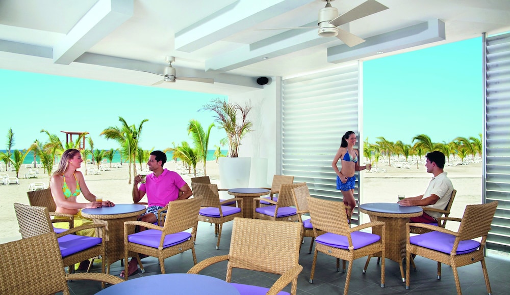 Hotel RIU Playa Blanca All Inclusive 45/72