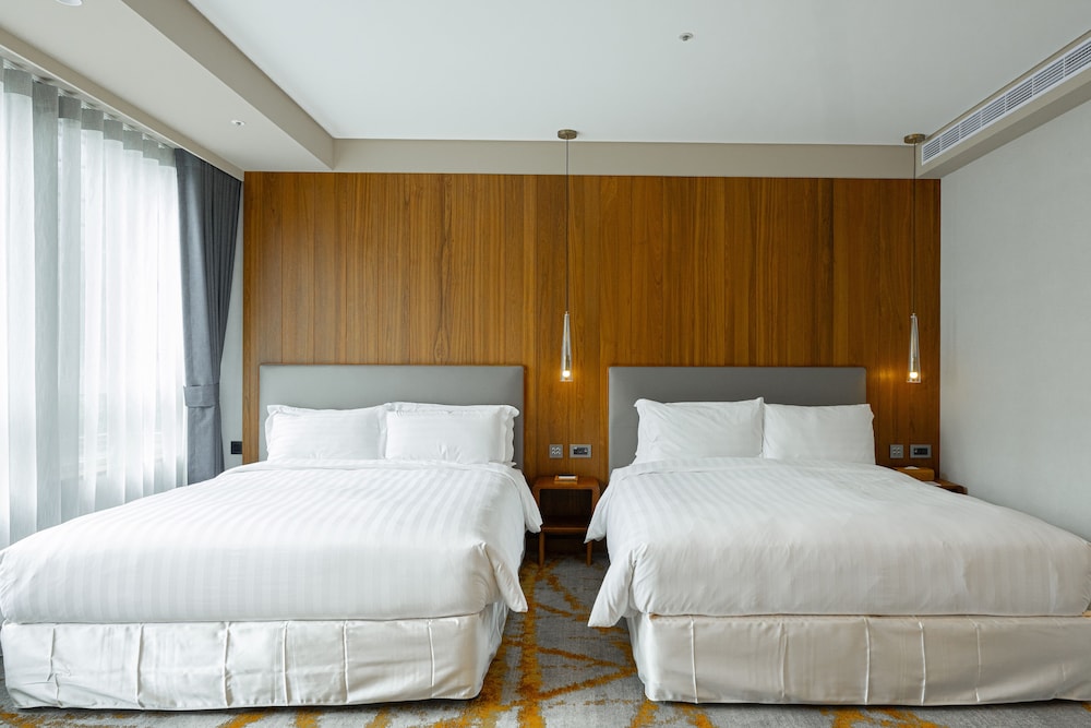 Home Hotel Xin Yi Branch 18/65