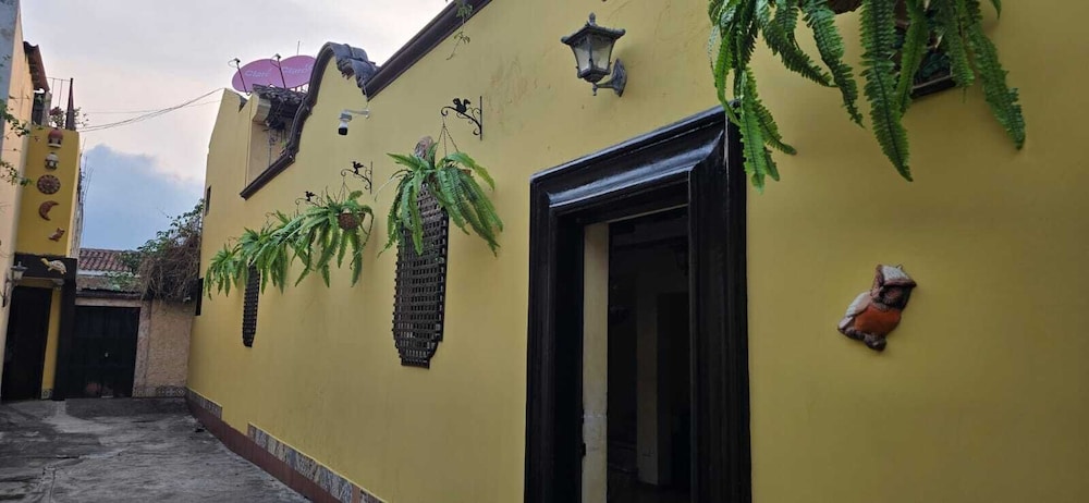 Hotel Real Antigua 5/50