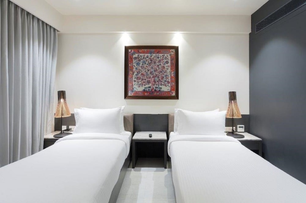 Hotel Binori 10/30
