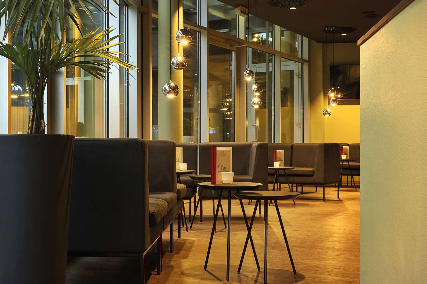 H4 Hotel Kassel 20/43