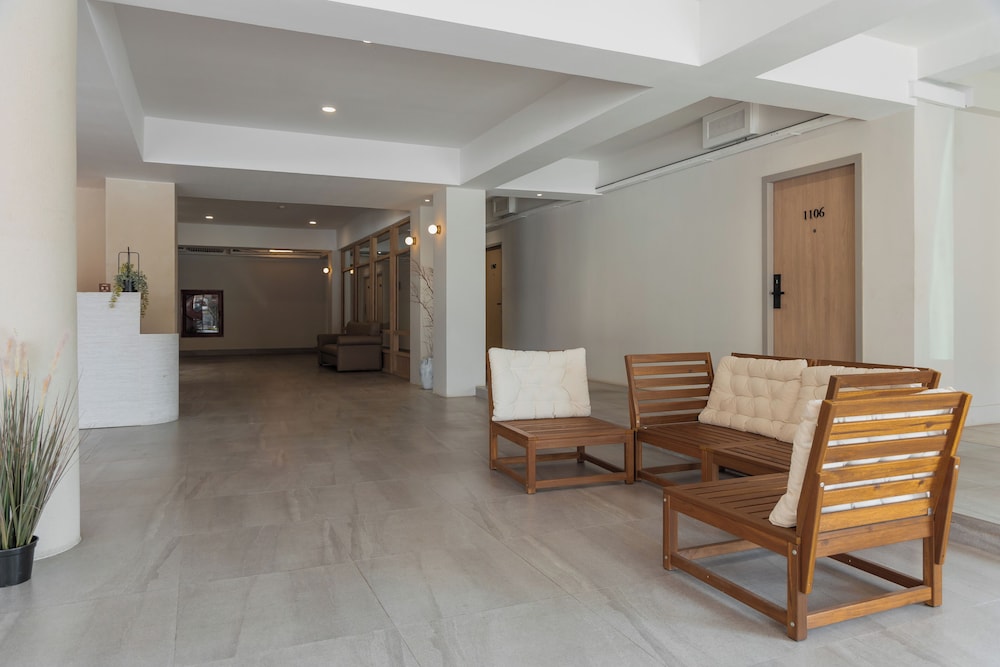 Mintara Hotel 12/57