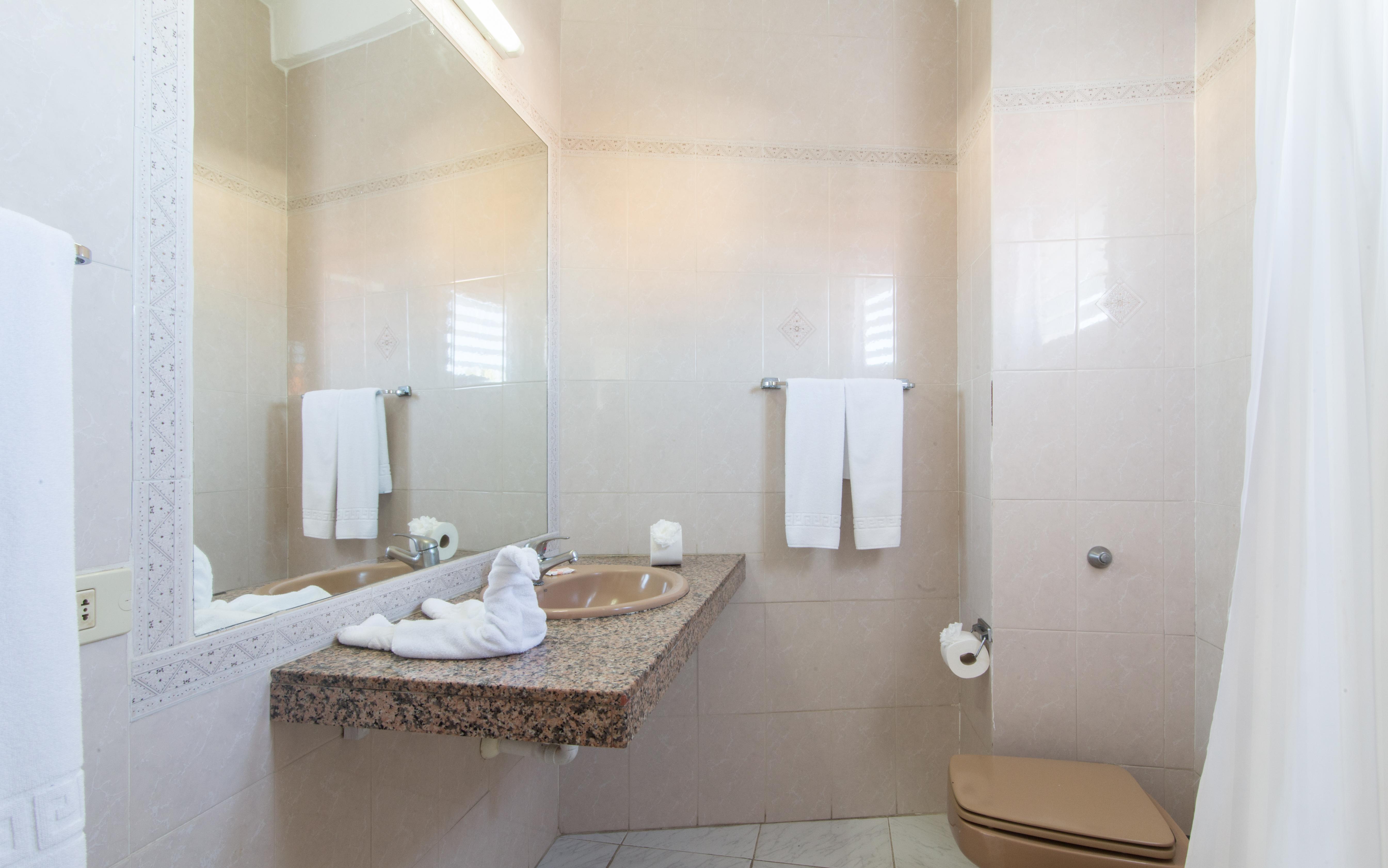 Studio, Double Bed, Balcony or Terrace