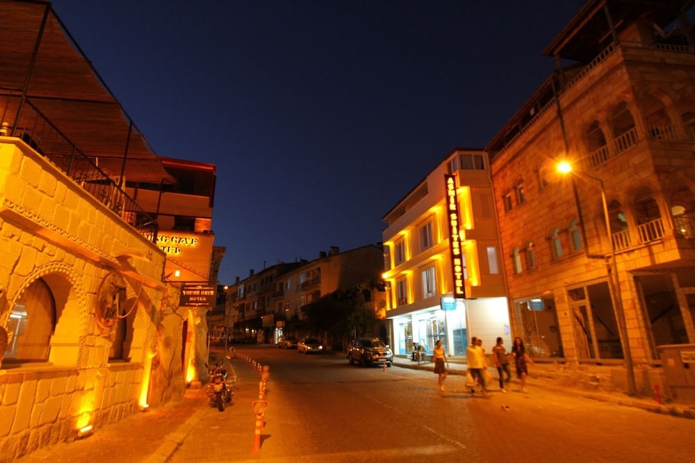 Asmir Suites Hotel 29/32