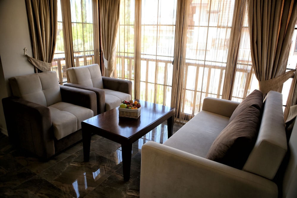 Venus Suite Hotel 36/50