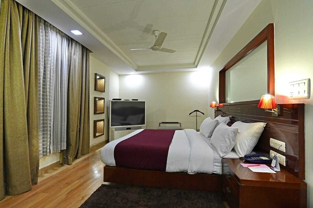 Hotel Sagar Iinternational 10/42