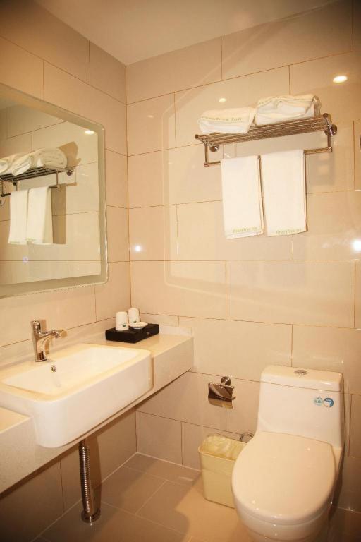 GreenTree Inn Heze Danxian Shangmaocheng Business Branch 44/46