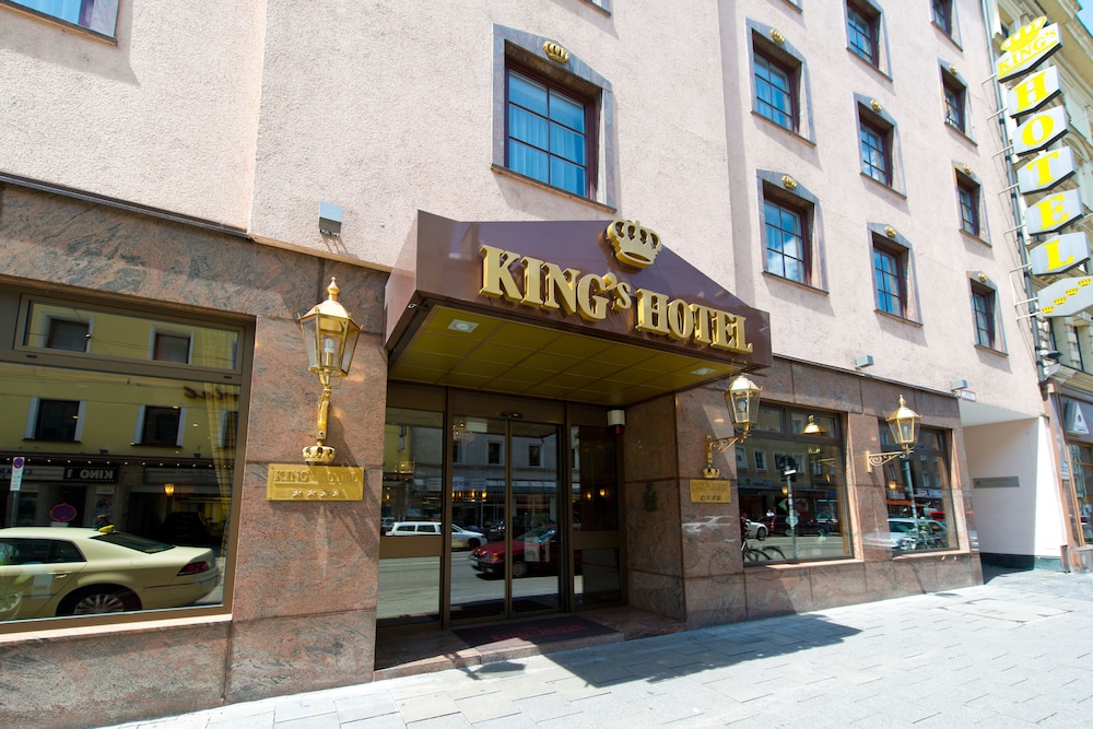 Kings First Class Hotel 74/77