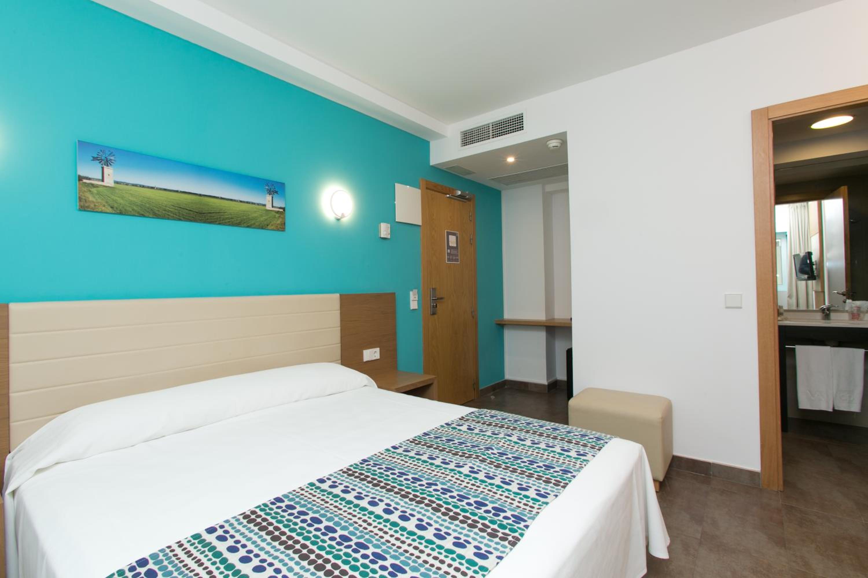 غرفة اقتصادية بسريرين منفصلين، Don Pepe Hotel - Adults Only 2/6
