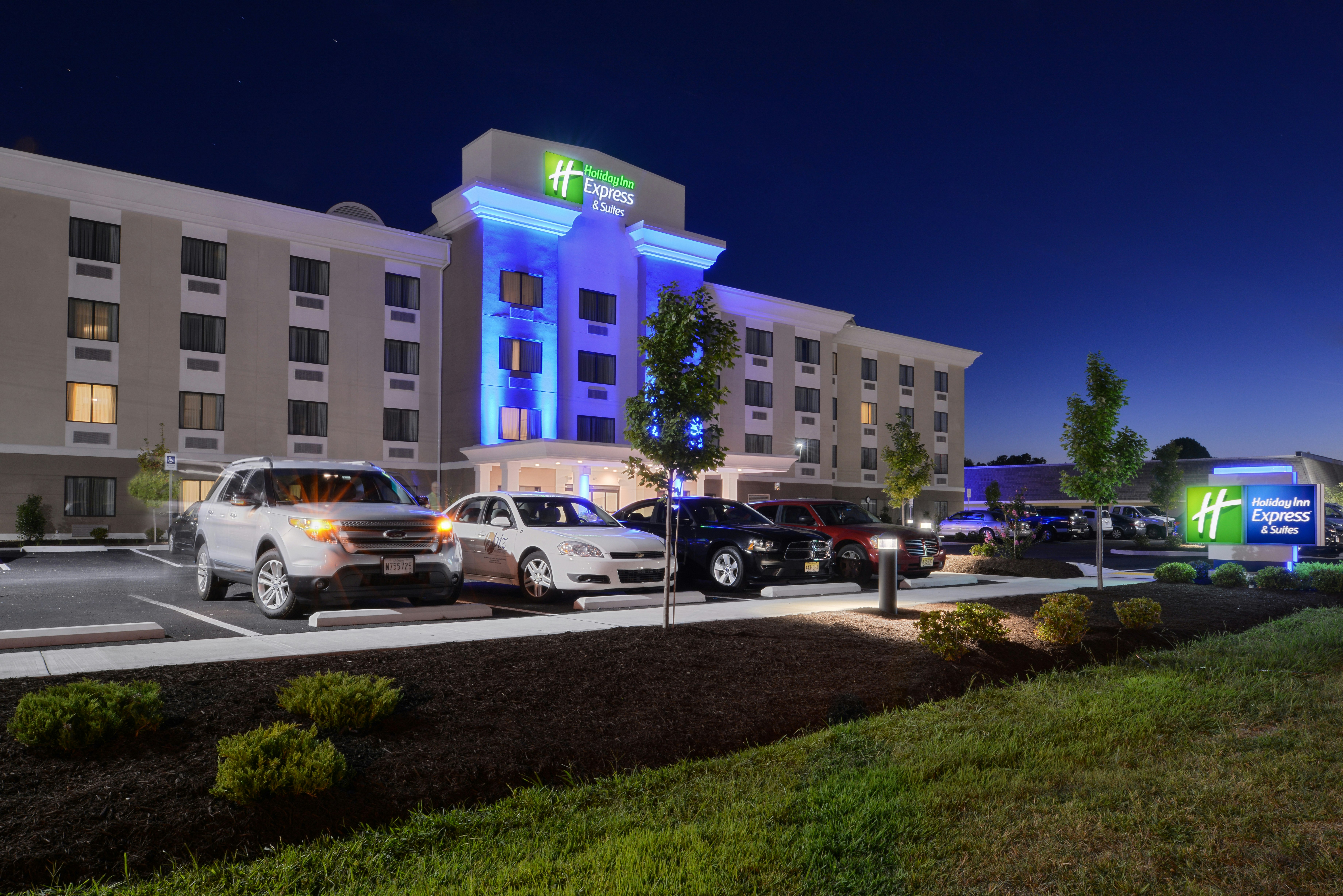Holiday Inn Express & Suites West Ocean City 49/50