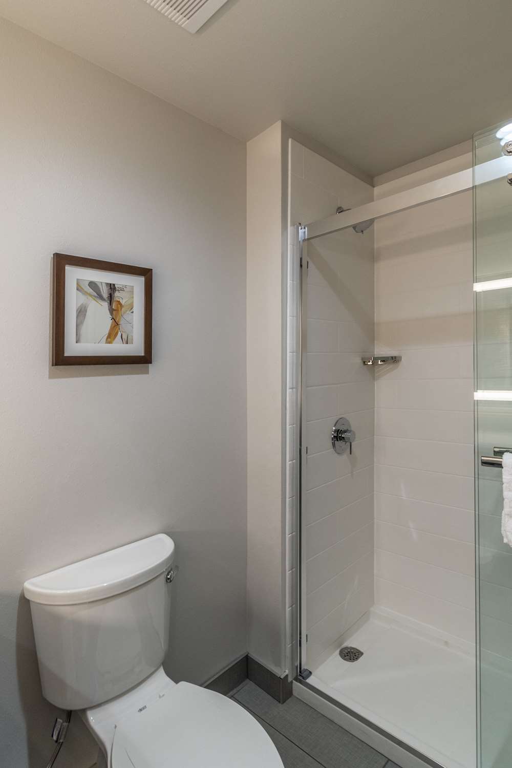 Best Western Plus Tacoma Hotel 50/50
