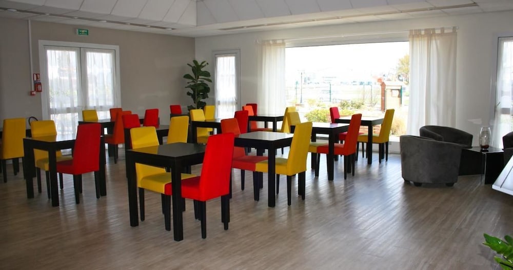 Fasthotel Vendome 28/33