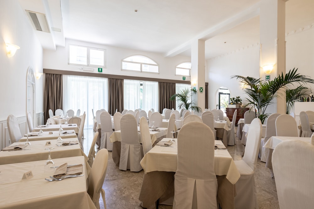 Hotel Falcone 13/18