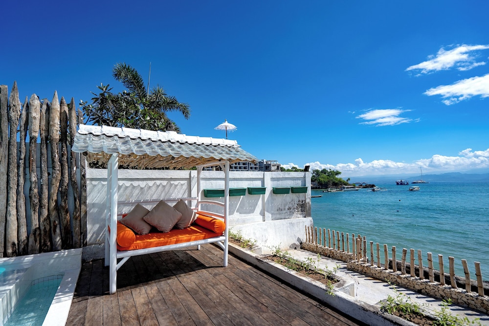 Paus Putih Hotel Lembongan 26/42