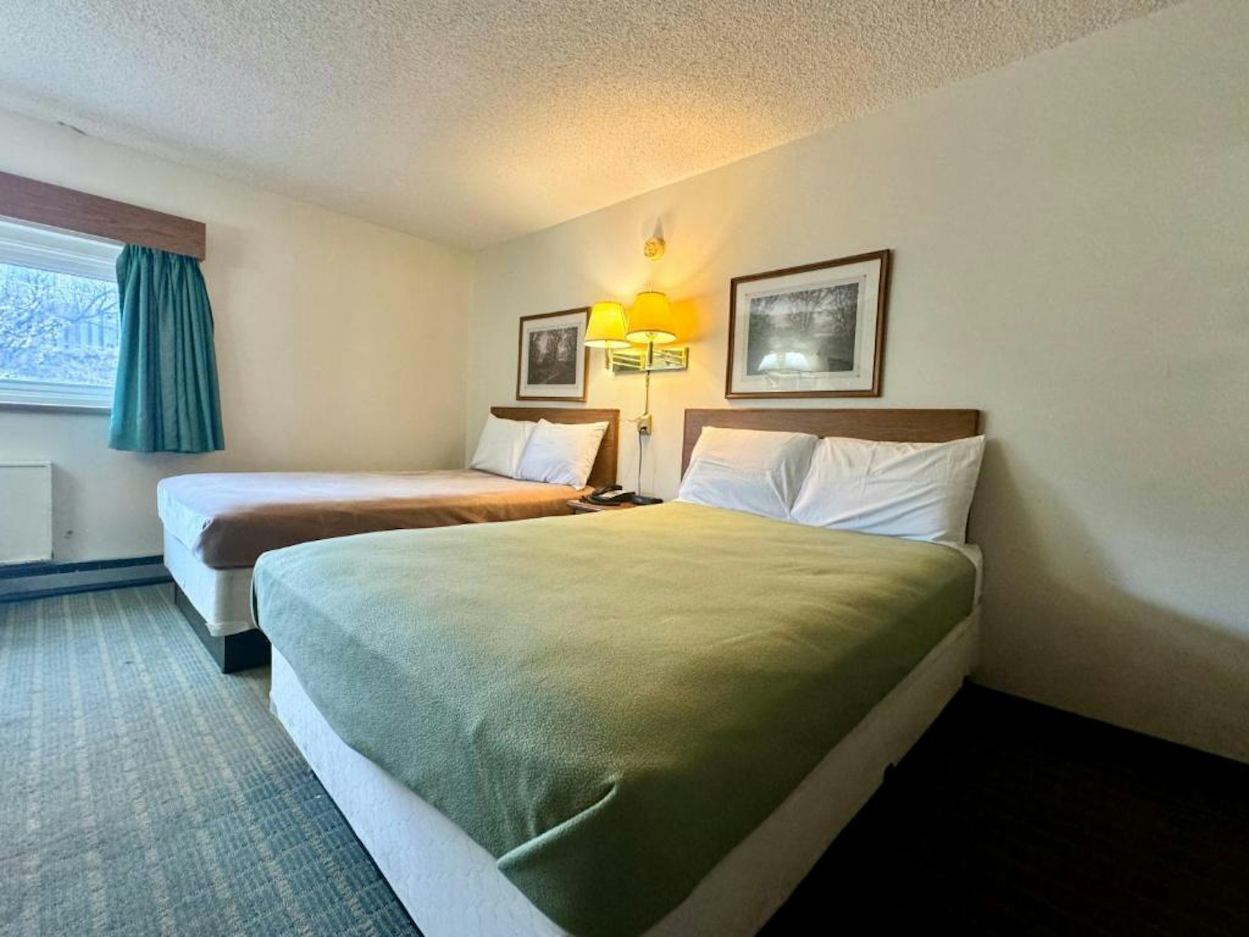 Dakota Inn Minot 11/34