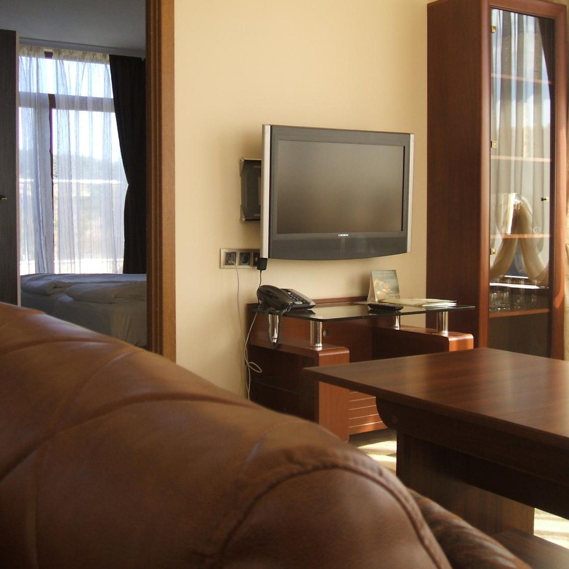 Laguna Beach Resort And Spa 52/65