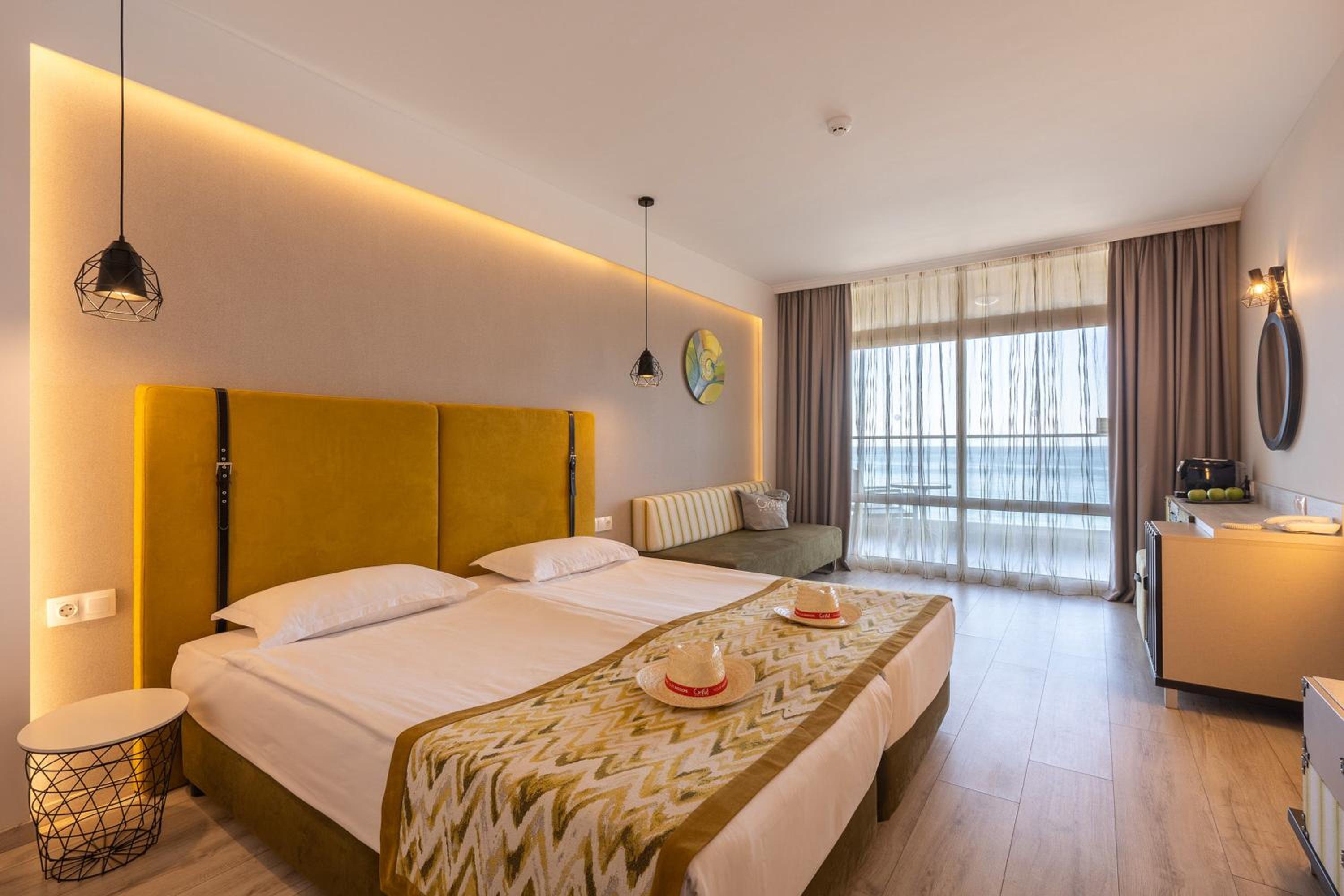 Roof Top, Exclusive, Concept, Double Bed, Sea View, Sun Deck, Private Infinity Pool