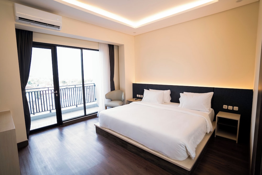 Permata Hijau Hotel 14/50