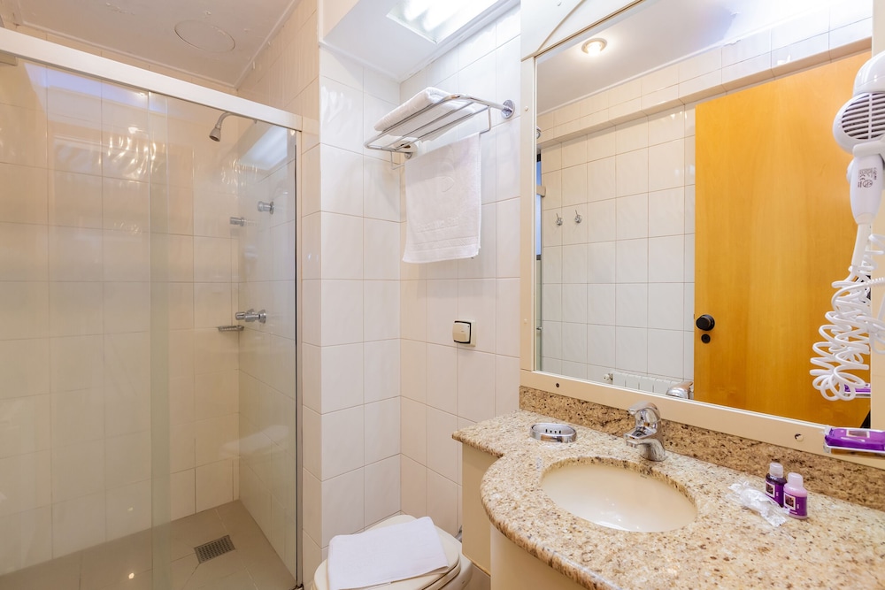 Tri Hotel & Flat Caxias 67/70
