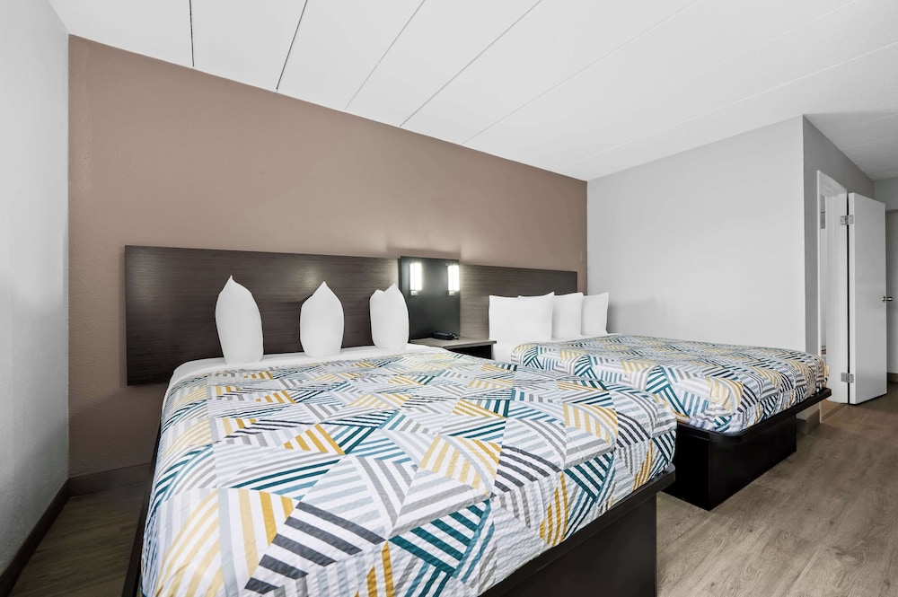 Motel6 Portland, ME 36/66