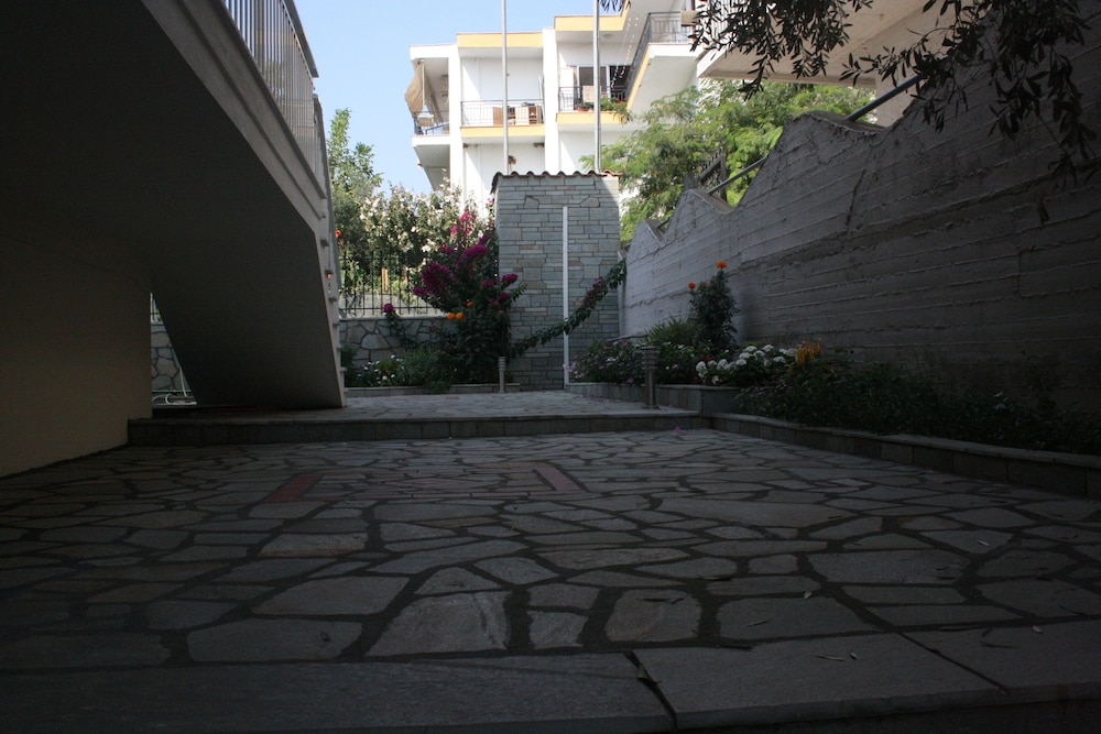 Pavloudis Apartments 19/50