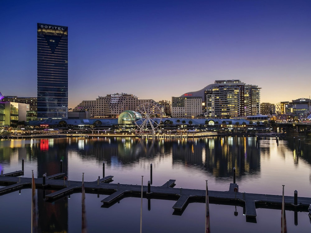 Novotel Sydney On Darling Harbour 72/74