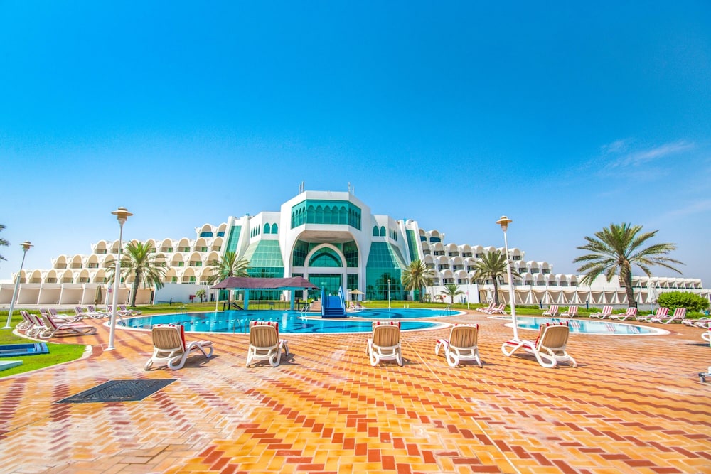 Mirfa Hotel 56/69