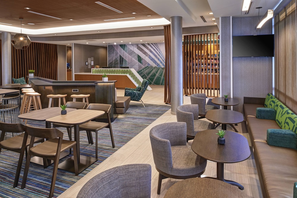 SpringHill Suites by Marriott East Lansing University Area 30/37