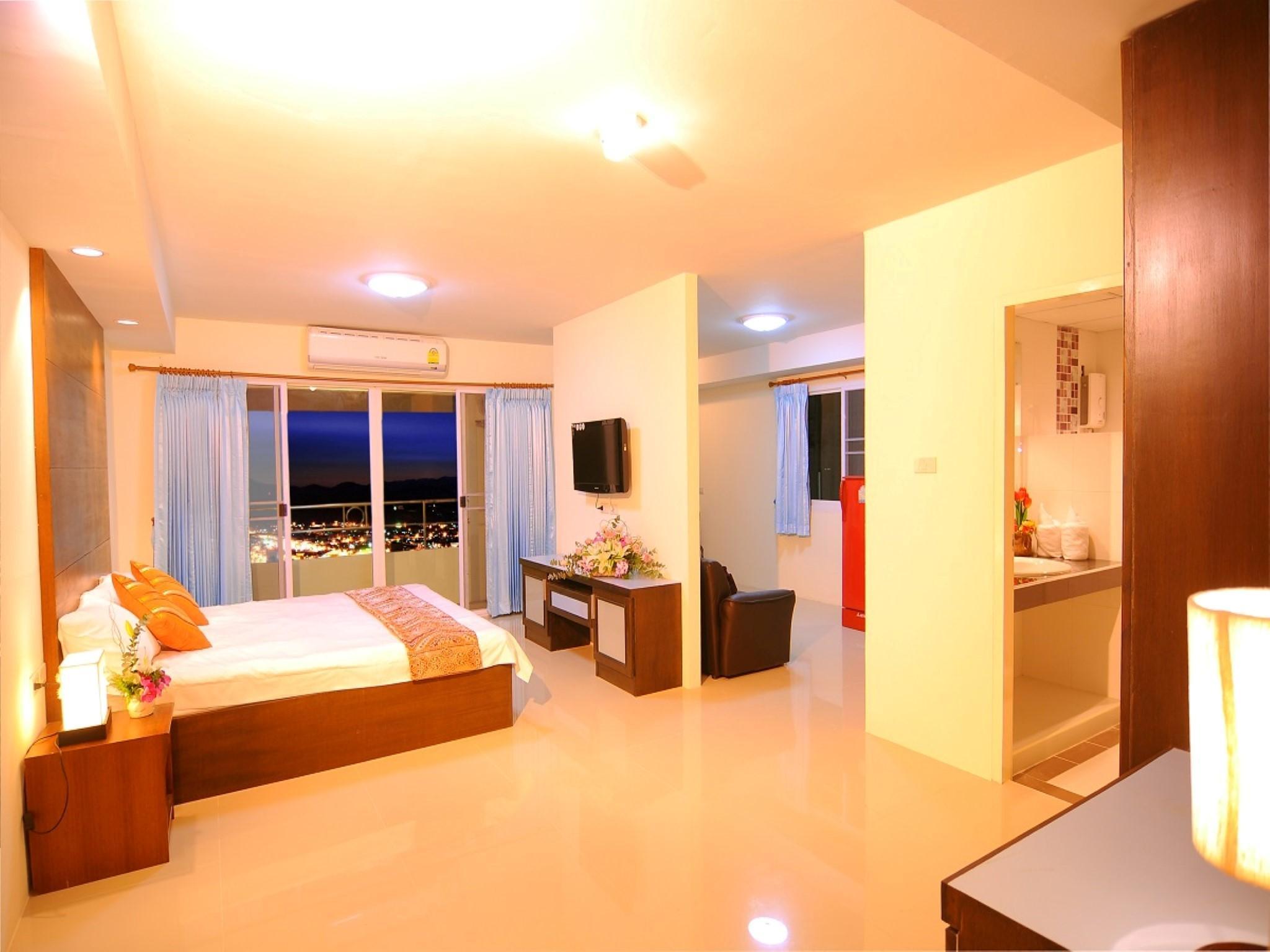Grand Living Residence 13/64
