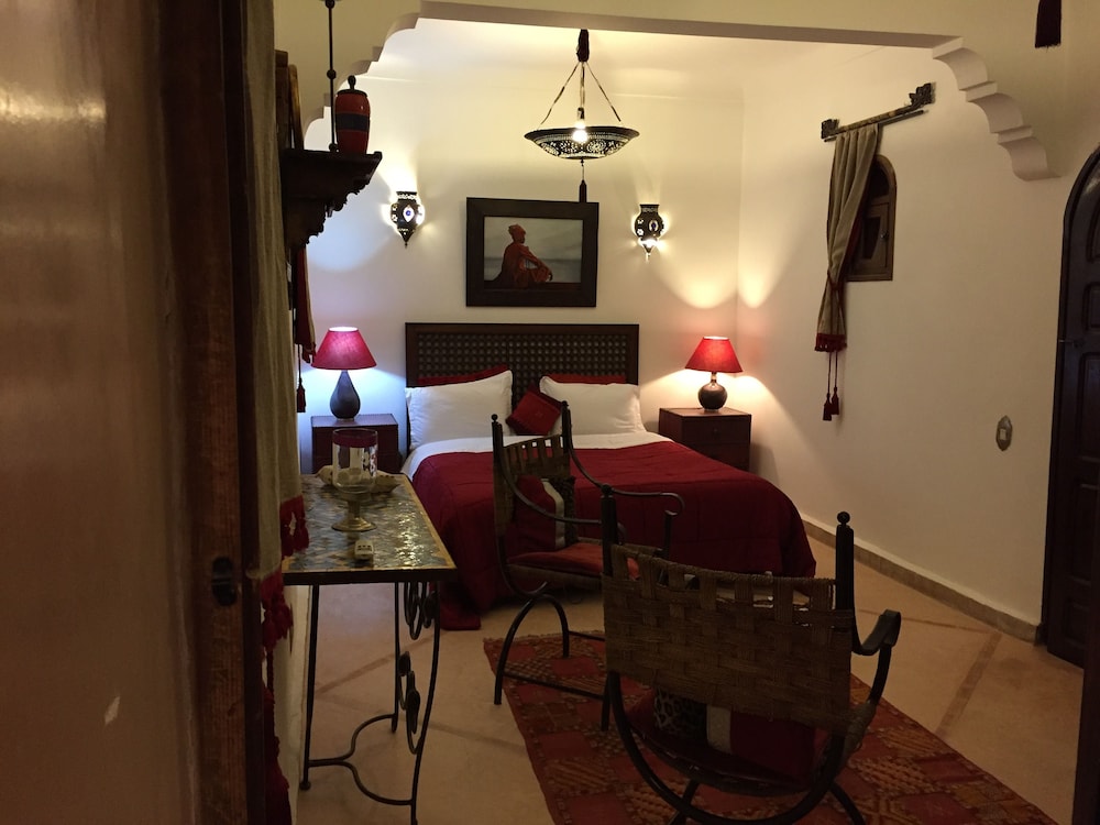 Riad Laora 72/80