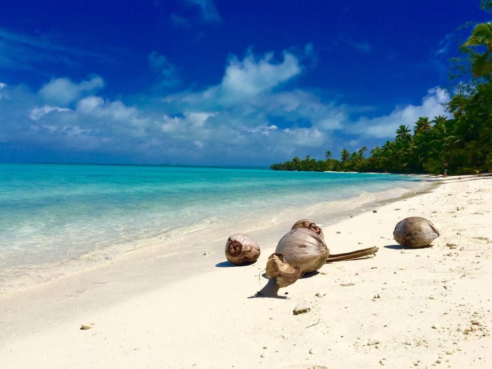 AITUTAKI ESCAPE 37/44
