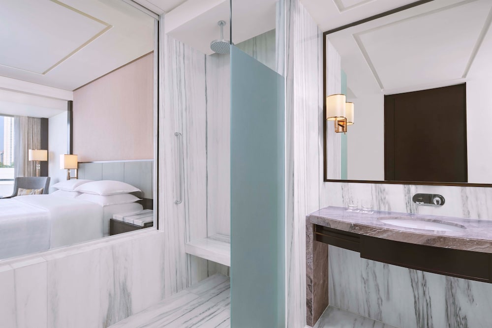 Sheraton Grand Jakarta Gandaria City Hotel 23/52