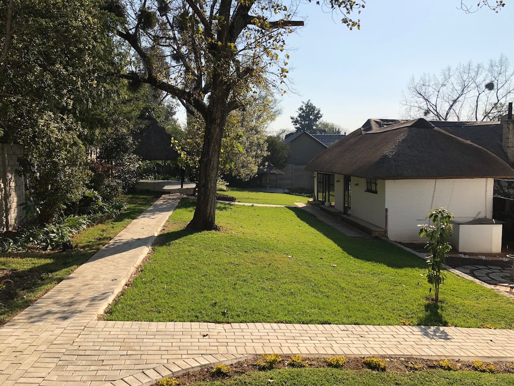 Muco Guest House 36/50
