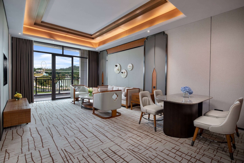 Wyndham Xinyi Lotus Lake 17/49