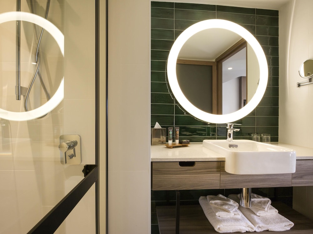 Novotel Sydney Darling Square 65/65