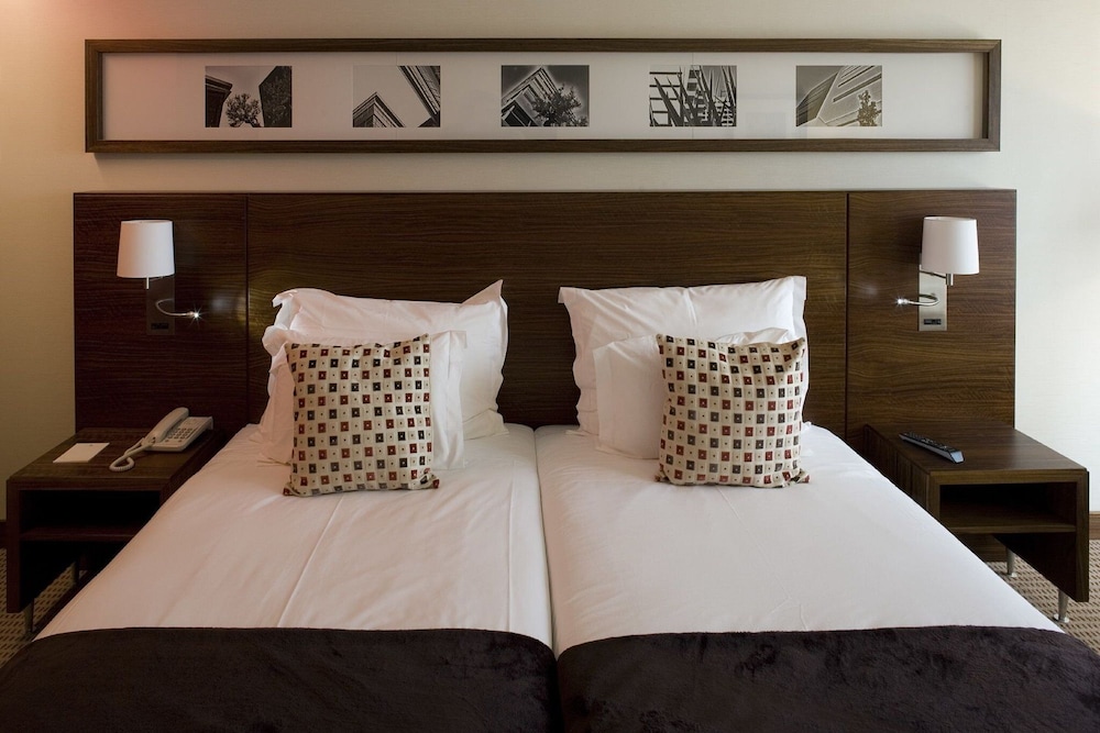 Lagoas Park Hotel 46/100