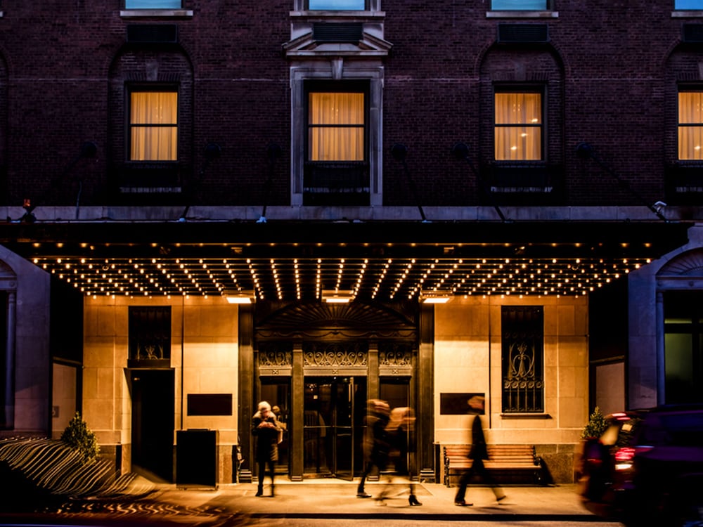 The Chicago Hotel Collection Ambassador Gold Coast in CHICAGO - IL
