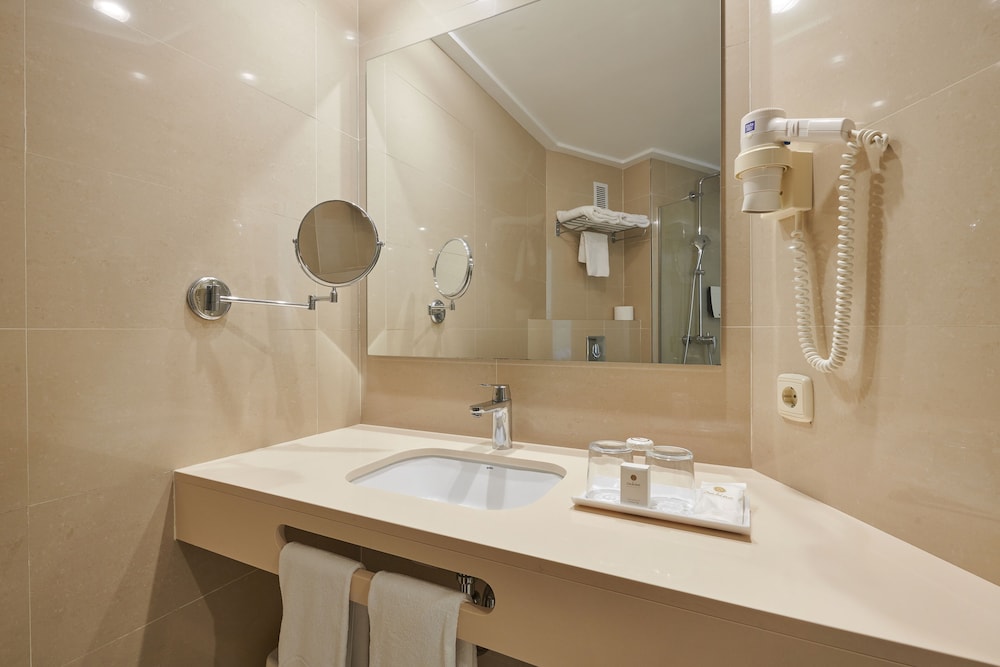 Hotel Sabina & Suites 32/34