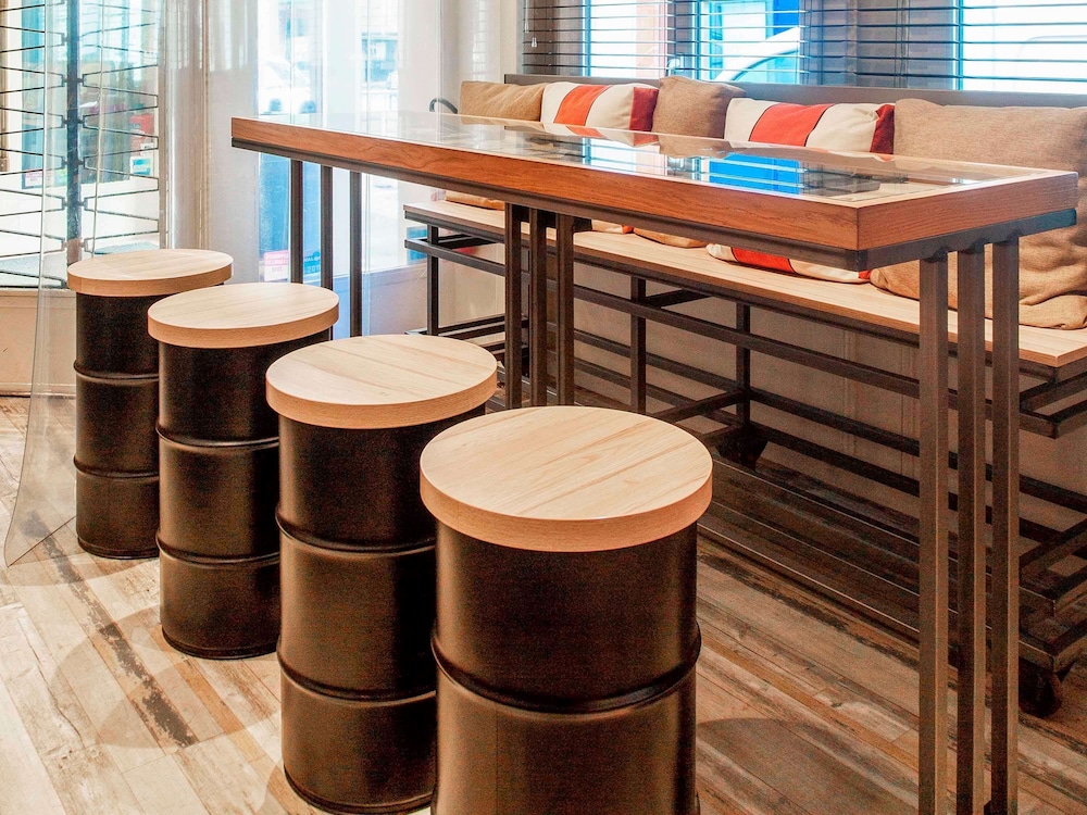 ibis Styles Paris Mairie de Clichy 51/68