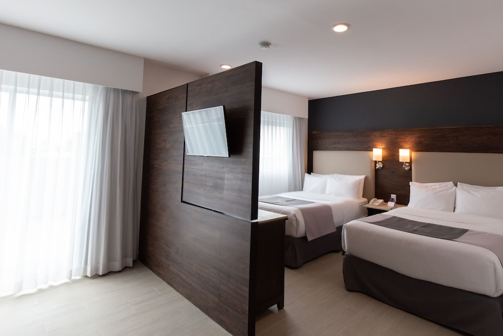 HS HOTSSON Hotel Smart Leon Centro Max (ex Wyndham Garden Leon Centro Max) 10/48