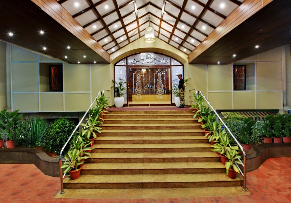 Manpho Bell Hotel & Convention Center 47/50