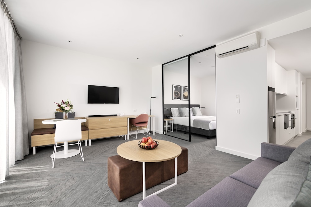 Quest South Perth Foreshore 41/56